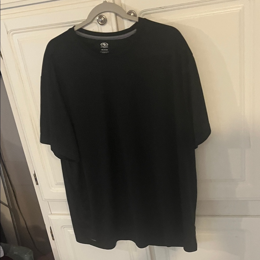 Athletic Works Black Short Sleeve Men's Tee-3X. Dri works shirt
